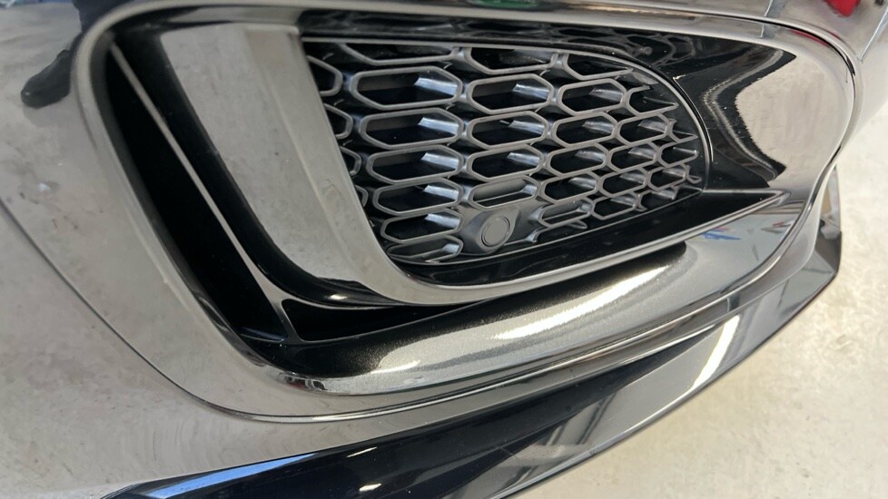 Used Jaguar F-Type 2022 for sale - 75943112: Photo 47