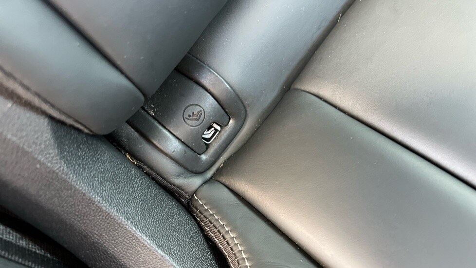 Vehicle 44