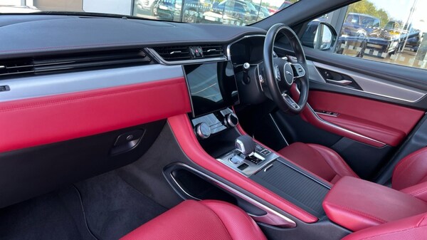 Used Jaguar F-Pace 2021 for sale - 75484172: Photo 33