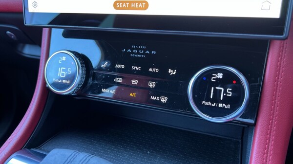 Used Jaguar F-Pace 2021 for sale - 75484172: Photo 41