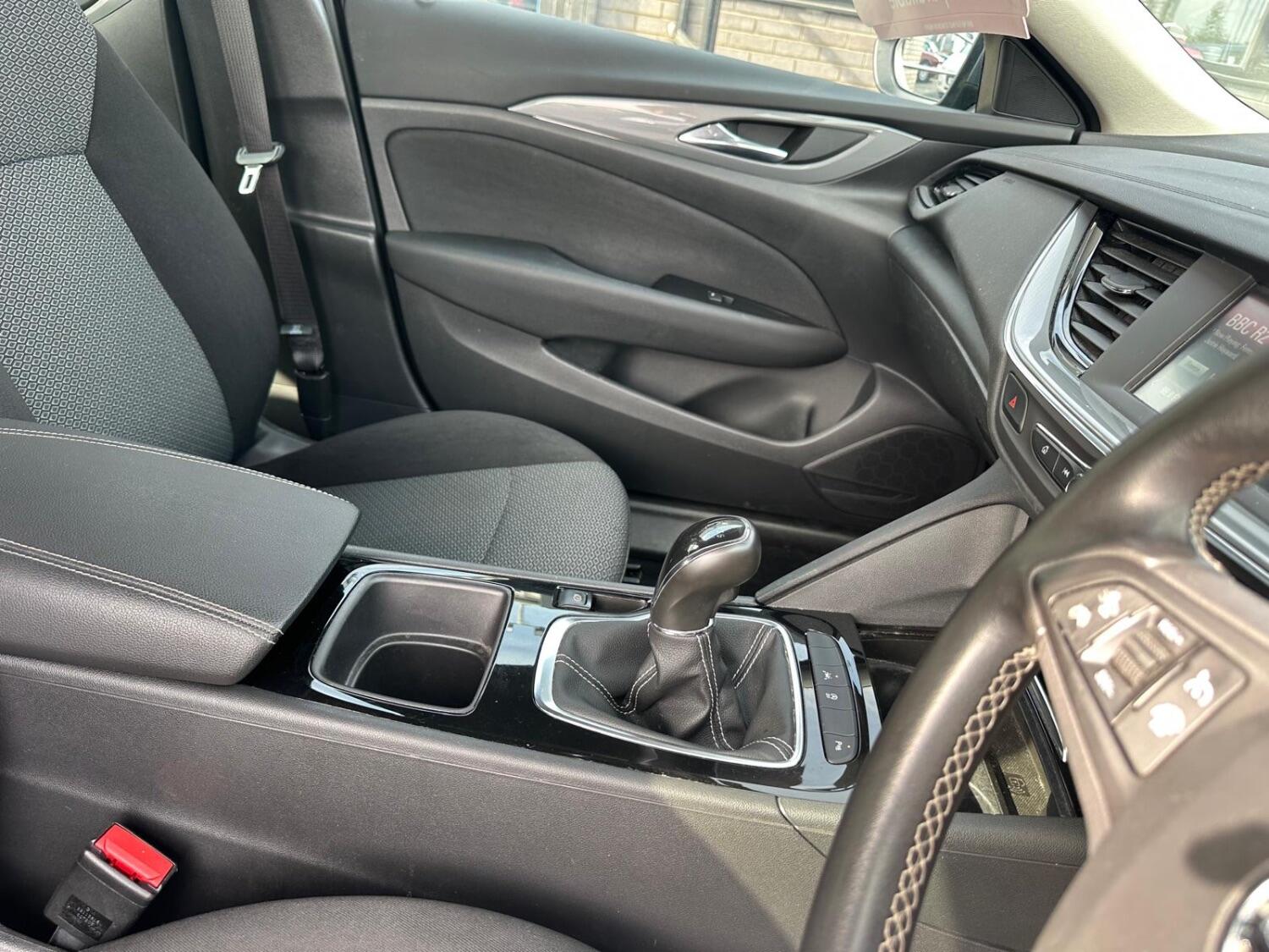 Used Vauxhall Insignia 2017 for sale - 76126352: Photo 13