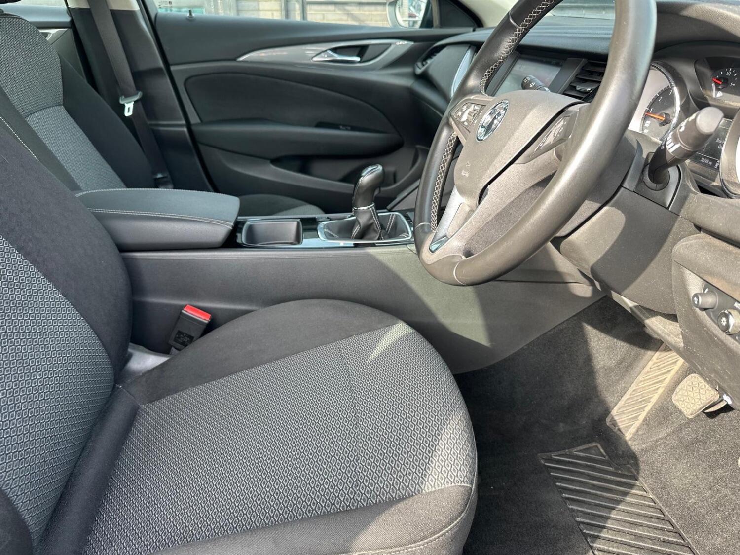 Used Vauxhall Insignia 2017 for sale - 76126352: Photo 15