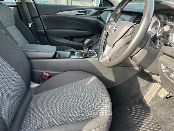 Used Vauxhall Insignia 2017 for sale - 76126352: Photo 15