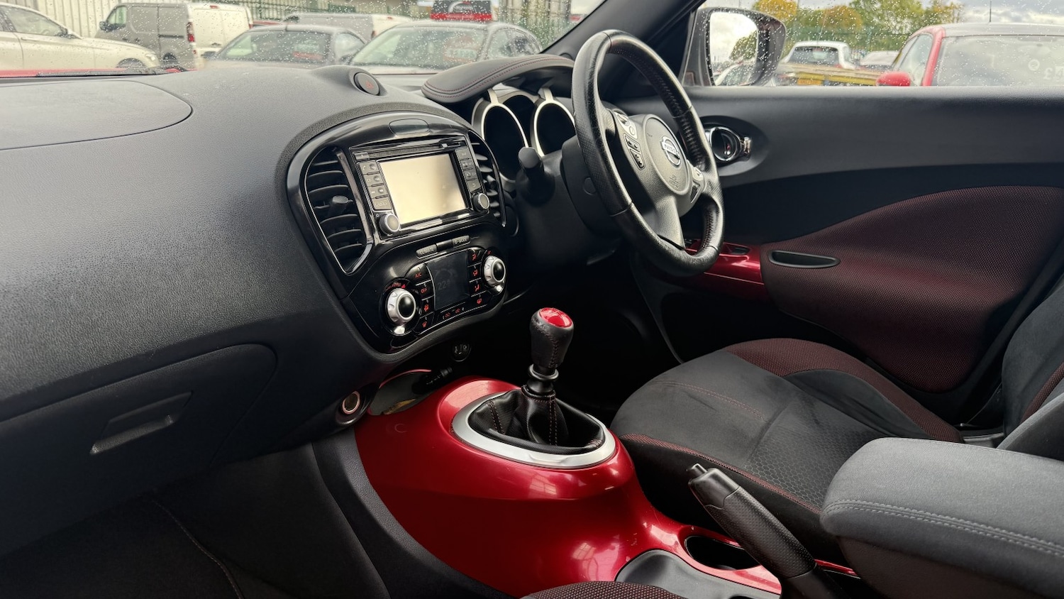 Used Nissan Juke 2015 for sale - 76334723: Photo 11