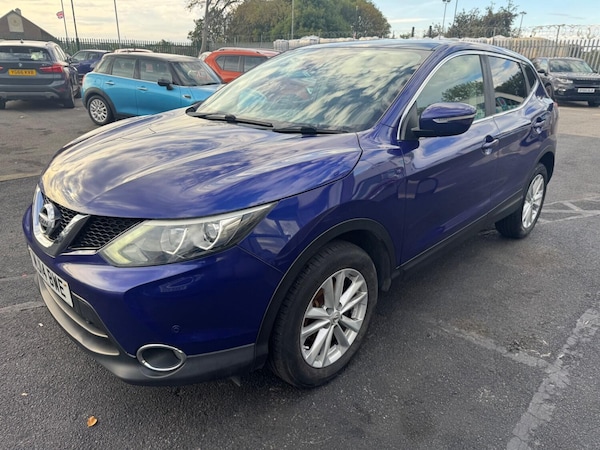 Used Nissan Qashqai 2014 for sale - 76126385: Photo 8