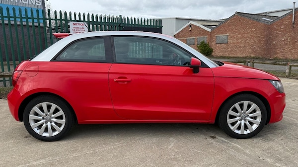 Used Audi A1 2010 for sale - 74239532: Photo 10