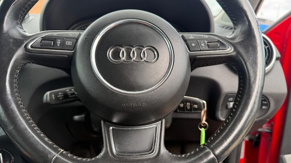 Used Audi A1 2010 for sale - 74239532: Photo 22