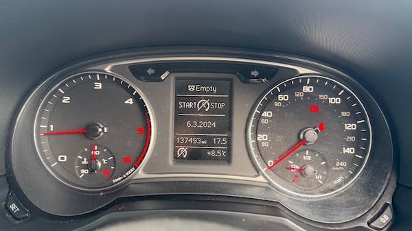 Used Audi A1 2010 for sale - 74239532: Photo 23