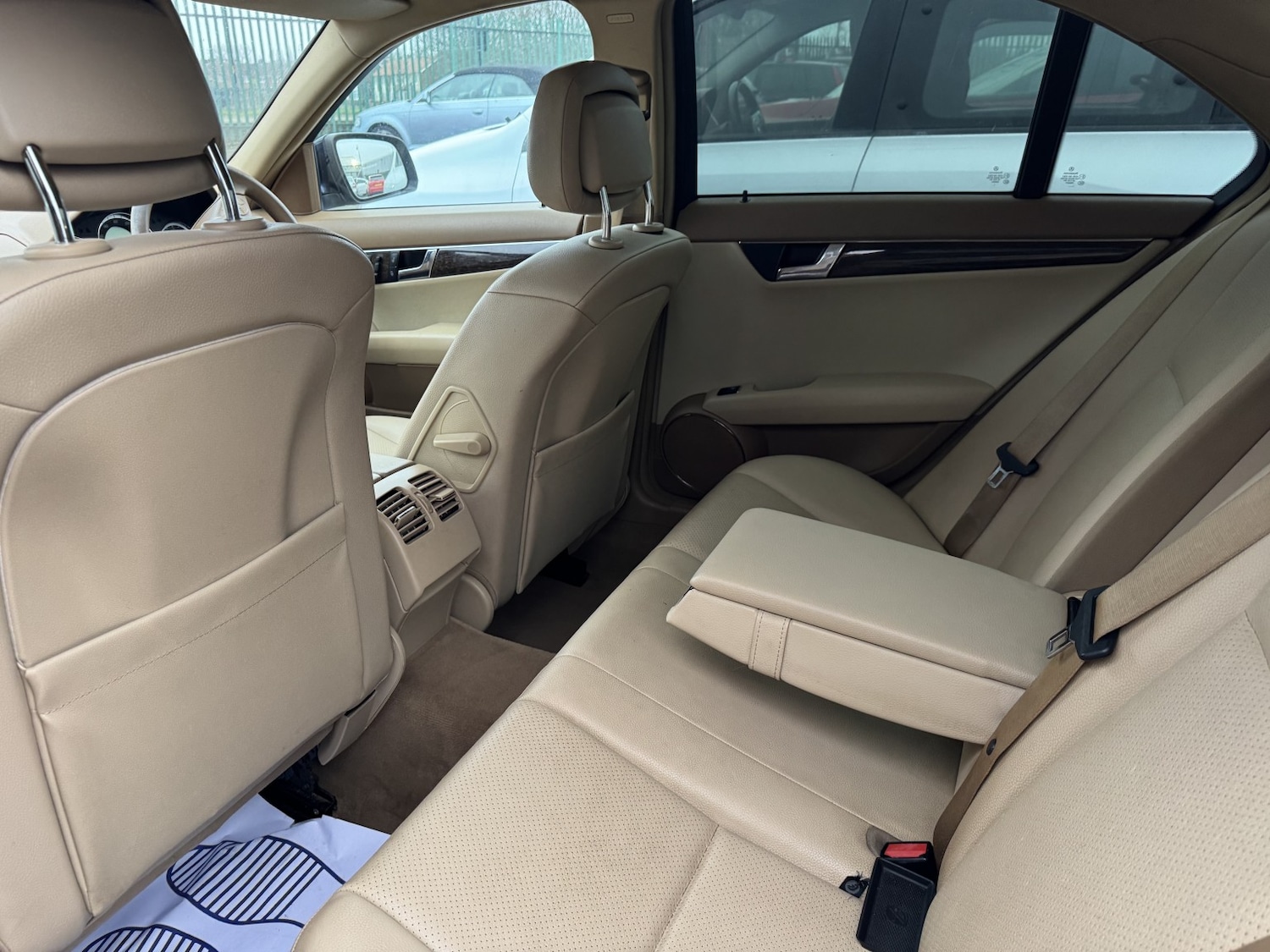 Used Mercedes-Benz C Class 2007 for sale - 76126366: Photo 6