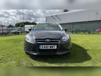 Used Ford Focus 2011 for sale - 75446335: Photo