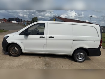 Used Mercedes-Benz Vito 2015 for sale - 76793130: Photo