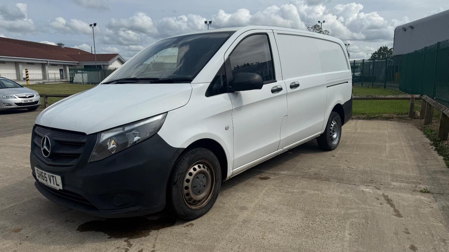 Used Mercedes-Benz Vito 2015 for sale - 76793130: Photo 4