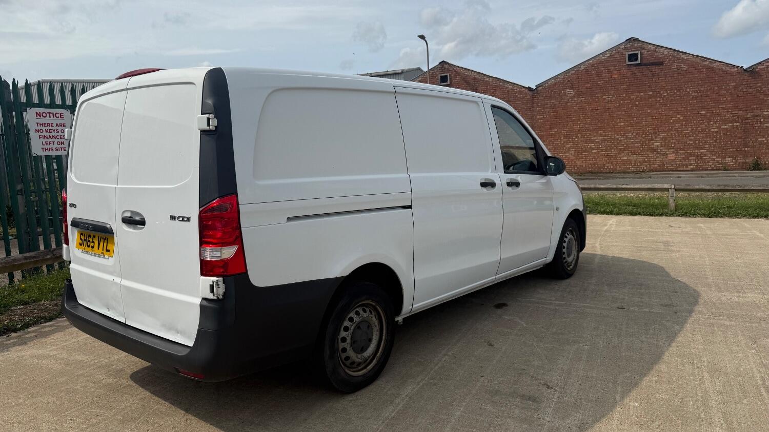 Used Mercedes-Benz Vito 2015 for sale - 76793130: Photo 6