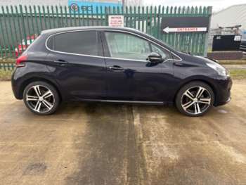 Used Peugeot 208 2017 for sale - 74232532: Photo