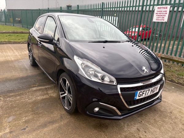 Used Peugeot 208 2017 for sale - 74232532: Photo 5