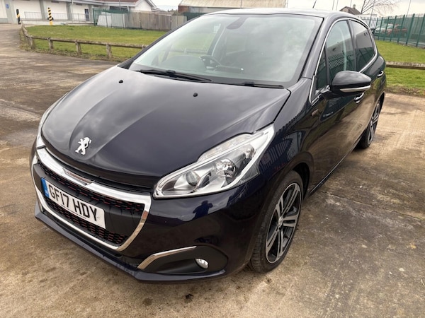 Used Peugeot 208 2017 for sale - 74232532: Photo 7