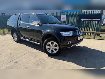 Mitsubishi - L200