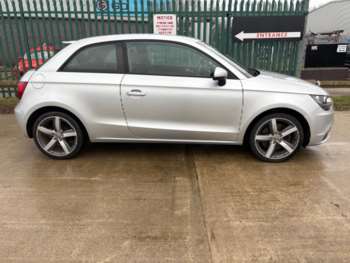 Used Audi A1 2013 for sale - 74232544: Photo