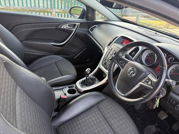 Used Vauxhall Astra GTC 2012 for sale - 74232538: Photo 9