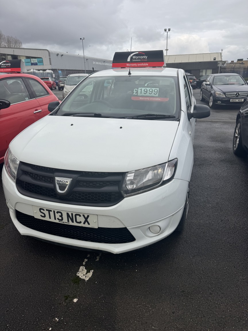 Used Dacia Sandero 2013 for sale - 77409610: Photo 2