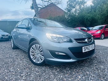 Used Vauxhall Astra 2013 for sale - 79075660: Photo