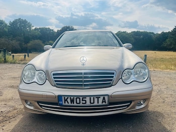 Used Mercedes-Benz C Class 2005 for sale - 79328763: Photo