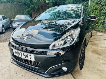 Used Peugeot 208 2017 for sale - 79337590: Photo