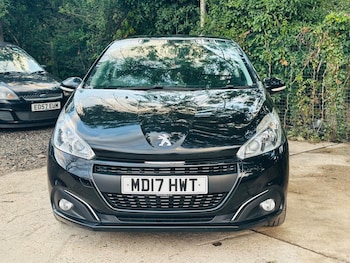 Used Peugeot 208 2017 for sale - 79337590: Photo