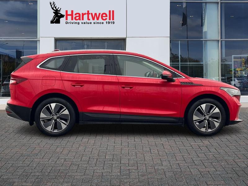 Used Skoda Enyaq 2023 for sale - 76960821: Photo 2