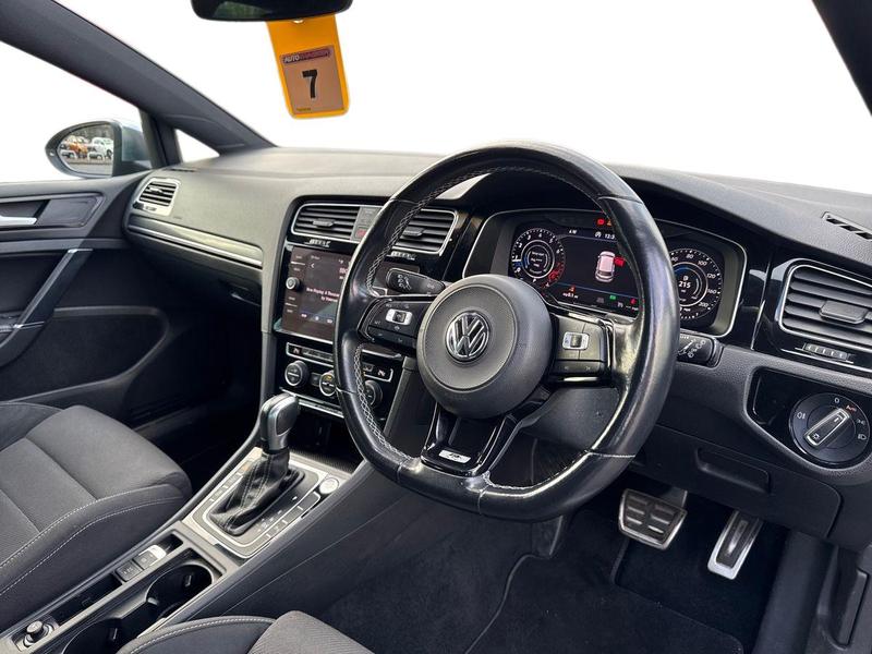 Used Volkswagen Golf 2020 for sale - 77225844: Photo 11