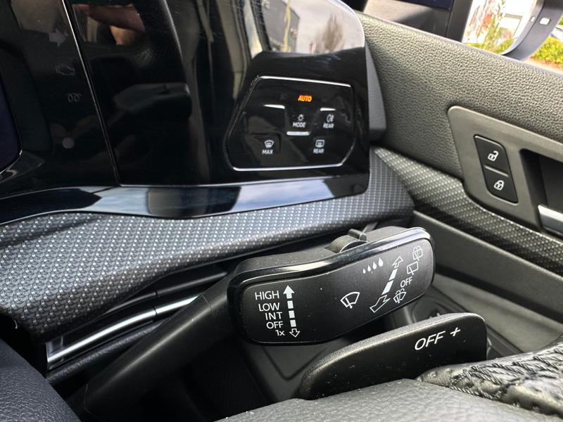 Used Volkswagen Golf 2024 for sale - 76691035: Photo 27