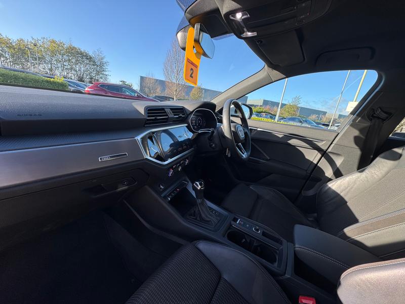 Used Audi Q3 2019 for sale - 76730265: Photo 4