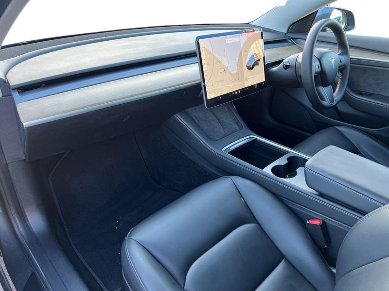 Used Tesla Model 3 2021 for sale - 76931327: Photo 16