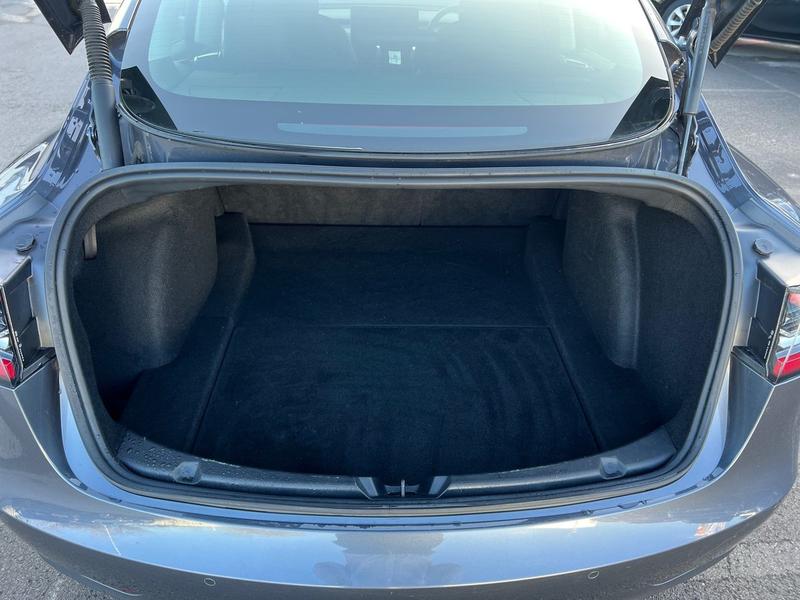 Used Tesla Model 3 2021 for sale - 76931327: Photo 19