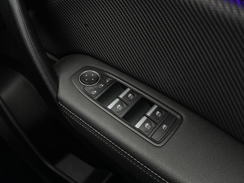 Used Renault Captur 2023 for sale - 76691025: Photo 28