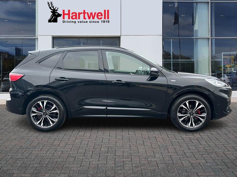 Used Ford Kuga 2022 for sale - 76722958: Photo 2