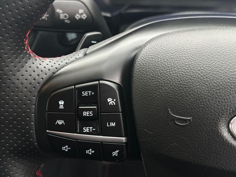 Used Ford Kuga 2022 for sale - 76722958: Photo 23