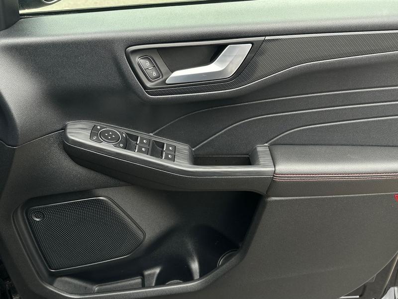 Used Ford Kuga 2022 for sale - 76722958: Photo 36