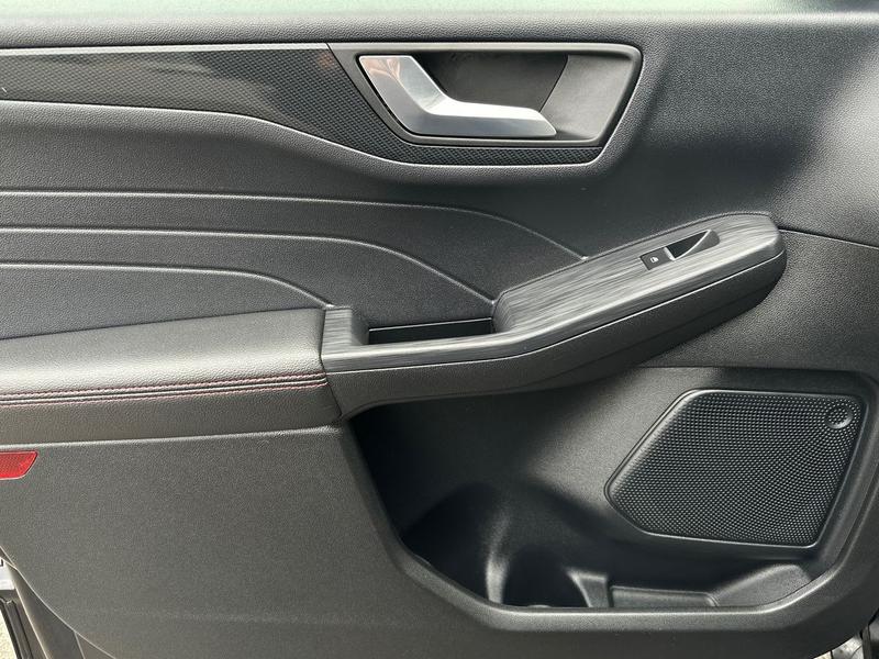 Used Ford Kuga 2022 for sale - 76722958: Photo 42