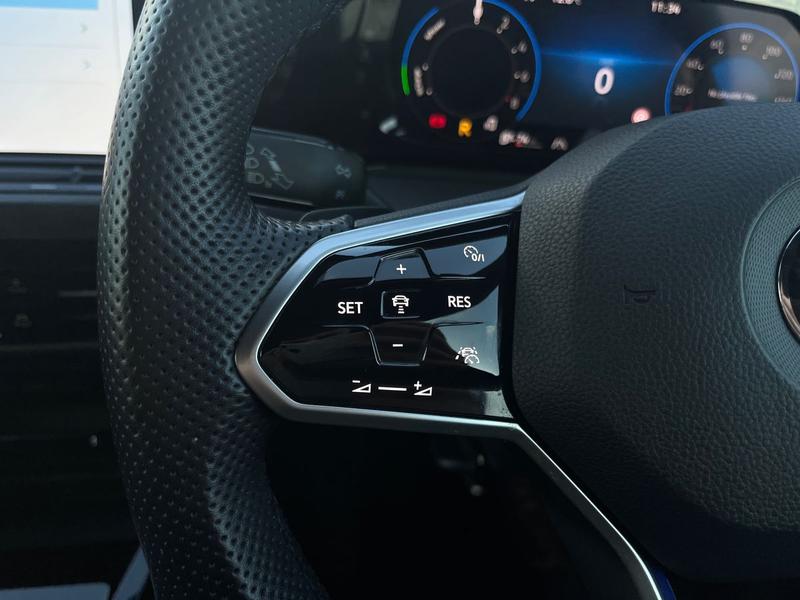 Used Volkswagen Golf 2022 for sale - 76862314: Photo 24