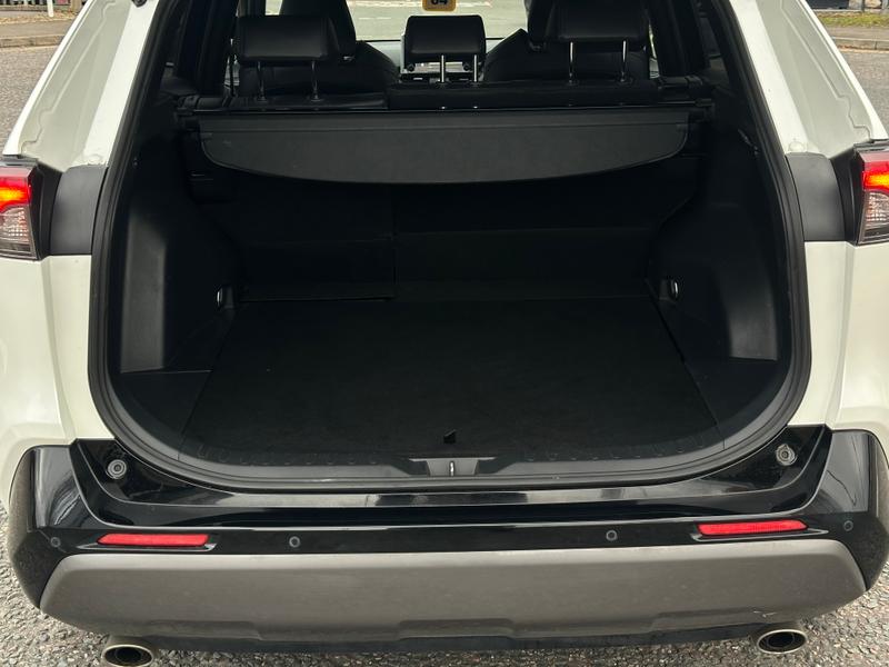 Used Toyota RAV4 2019 for sale - 76691064: Photo 16