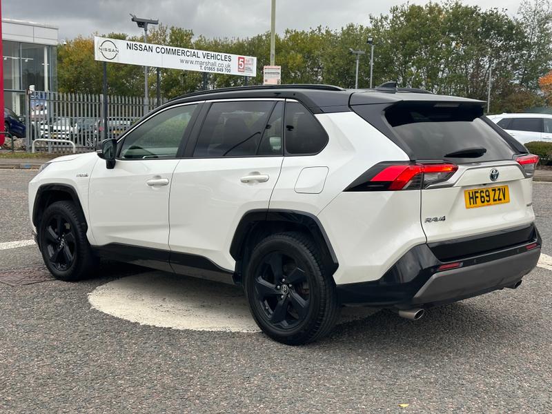 Used Toyota RAV4 2019 for sale - 76691064: Photo 2