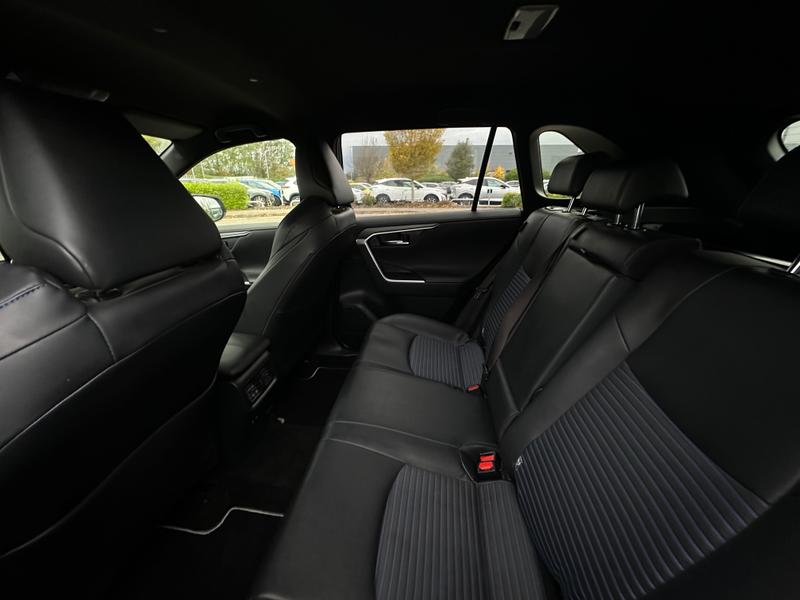 Used Toyota RAV4 2019 for sale - 76691064: Photo 21