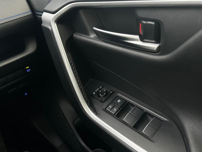 Used Toyota RAV4 2019 for sale - 76691064: Photo 24