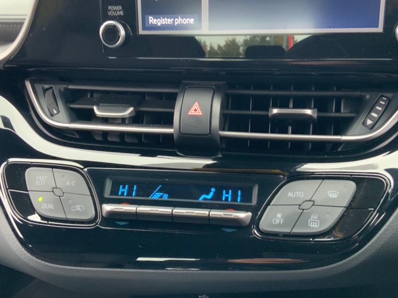 Used Toyota C-HR 2022 for sale - 76730268: Photo 24