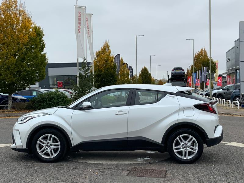 Used Toyota C-HR 2022 for sale - 76730268: Photo 8
