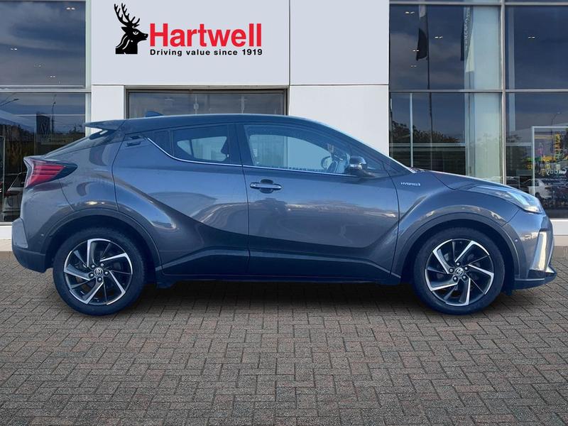 Used Toyota C-HR 2020 for sale - 76772738: Photo 2