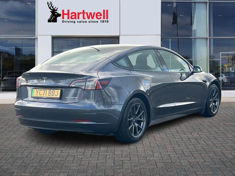 Used Tesla Model 3 2021 for sale - 77354572: Photo 4