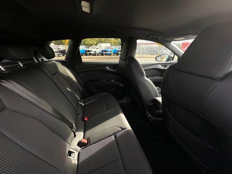 Used Audi Q4 e-tron 2022 for sale - 76691052: Photo 15