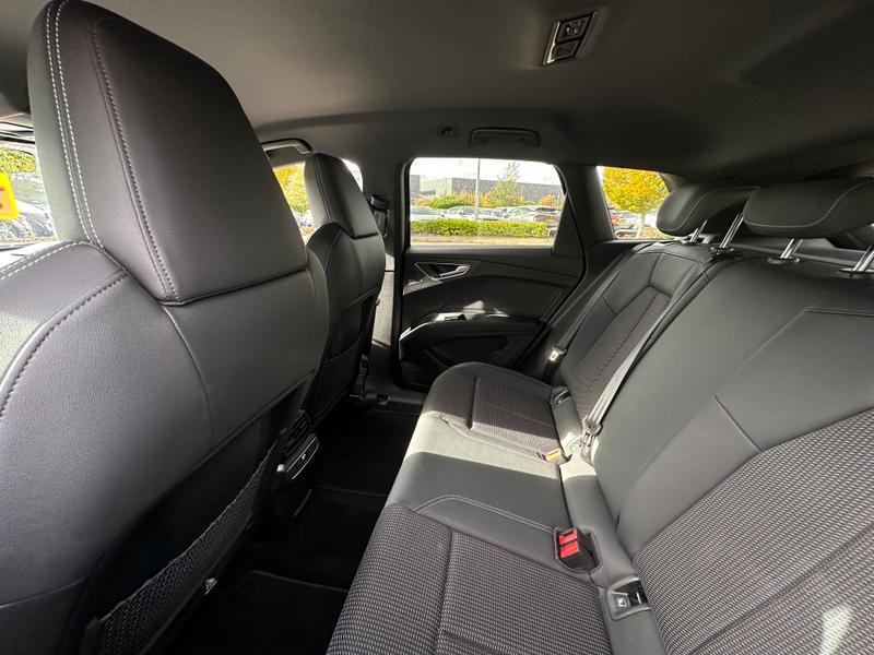 Used Audi Q4 e-tron 2022 for sale - 76691052: Photo 16